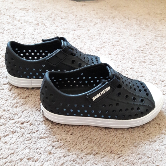 skechers water shoes